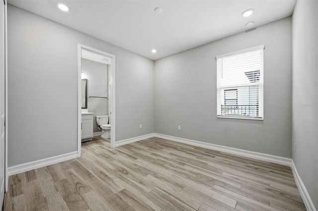 4567 TIVOLI DRIVE, Wesley Chapel, FL 33543
