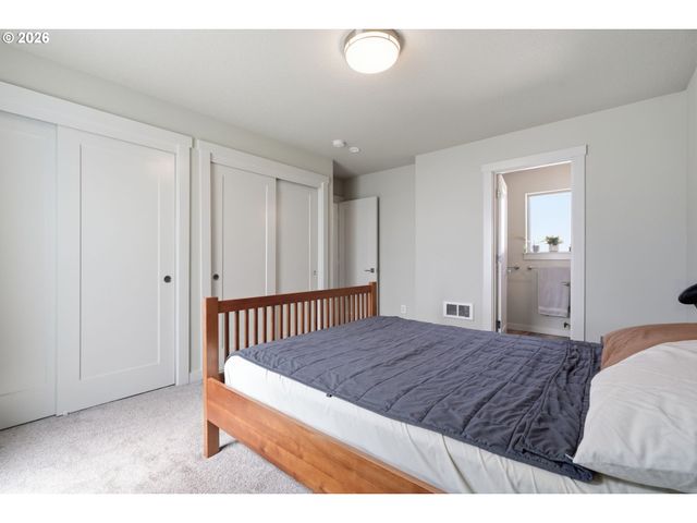 5930 Se 96TH Ave, Portland, OR 97266
