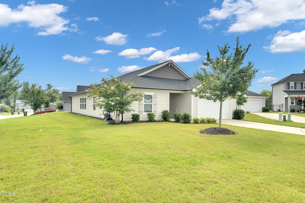15 Iris Drive, Youngsville, NC 27596
