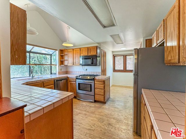 3124 Veteran Avenue, Los Angeles, CA 90034