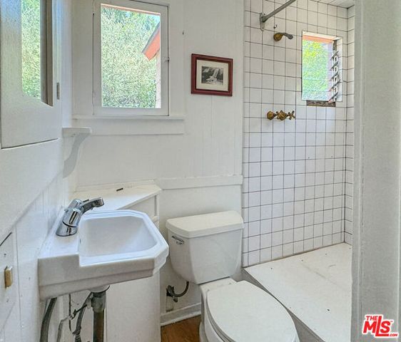 3124 Veteran Avenue, Los Angeles, CA 90034