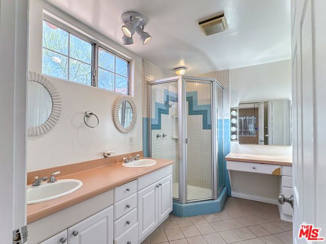 3124 Veteran Avenue, Los Angeles, CA 90034