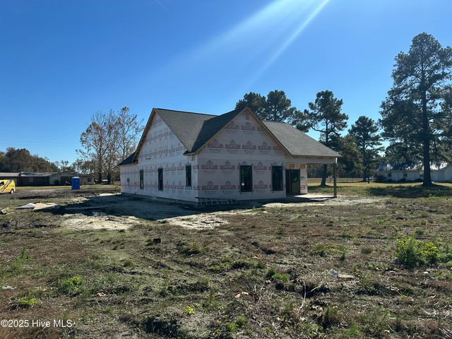 1606 S Nc 41 & 111 Highway, Beulaville, NC 28518