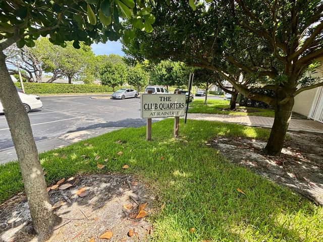11201 SW 13th Street, Pembroke Pines, FL 33025