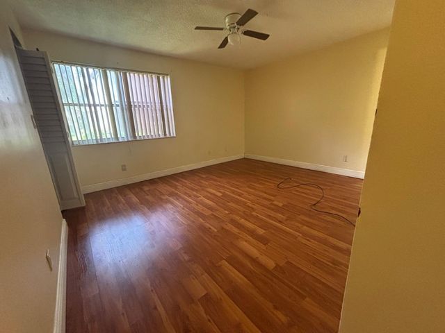 11201 SW 13th Street, Pembroke Pines, FL 33025