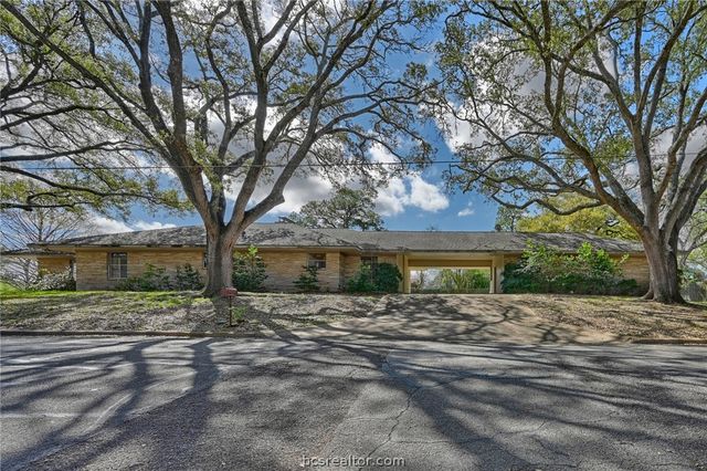 1500 Key Street, Brenham, TX 77833