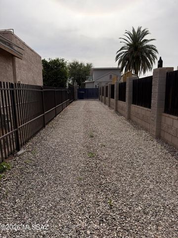 373 W Veterans Boulevard, Tucson, AZ 85713