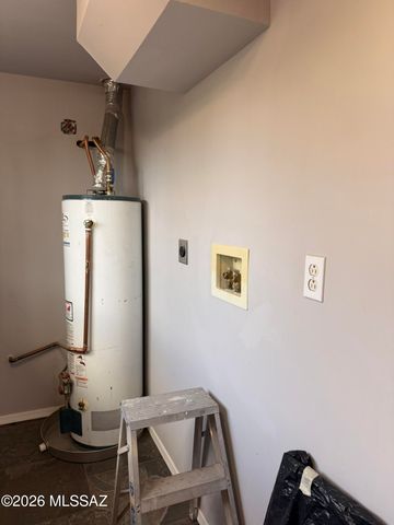 373 W Veterans Boulevard, Tucson, AZ 85713