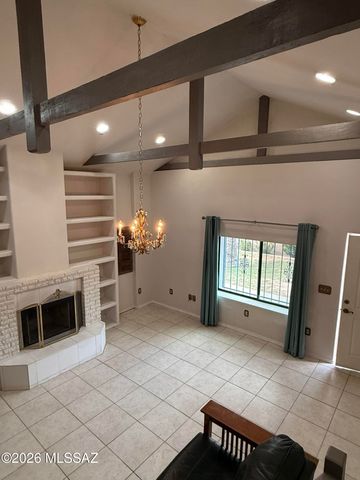 373 W Veterans Boulevard, Tucson, AZ 85713