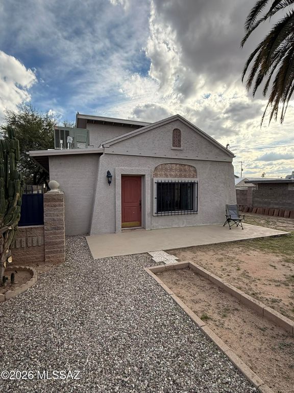 373 W Veterans Boulevard, Tucson, AZ 85713