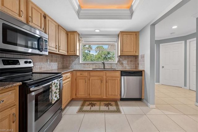 6650 Ilex CIR 6C, Naples, FL 34109
