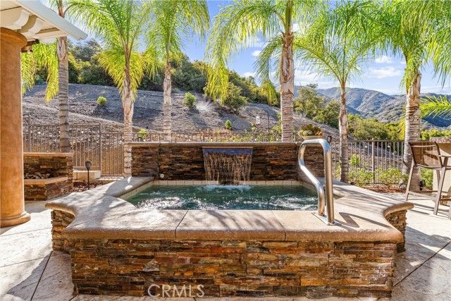 24217 Fawnskin, Corona, CA 92883