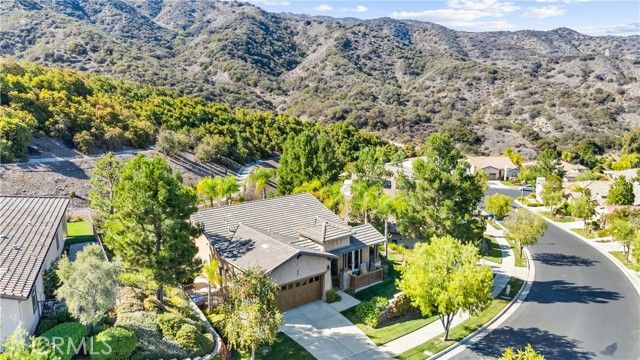 24217 Fawnskin, Corona, CA 92883