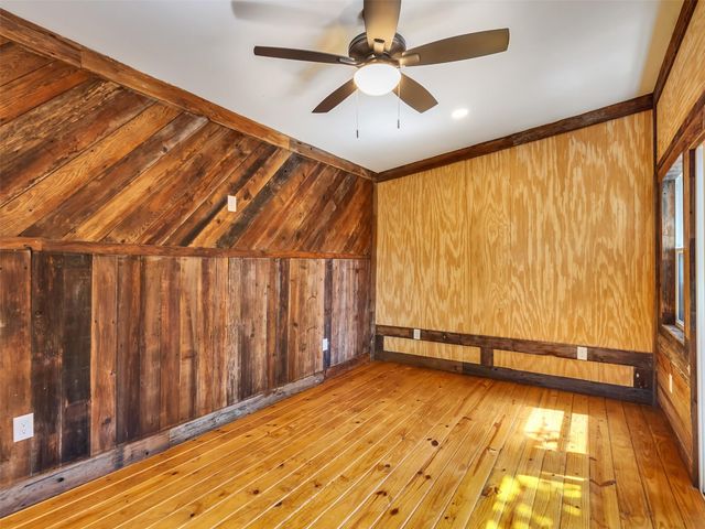 5402 Libbey Lane, Houston, TX 77092