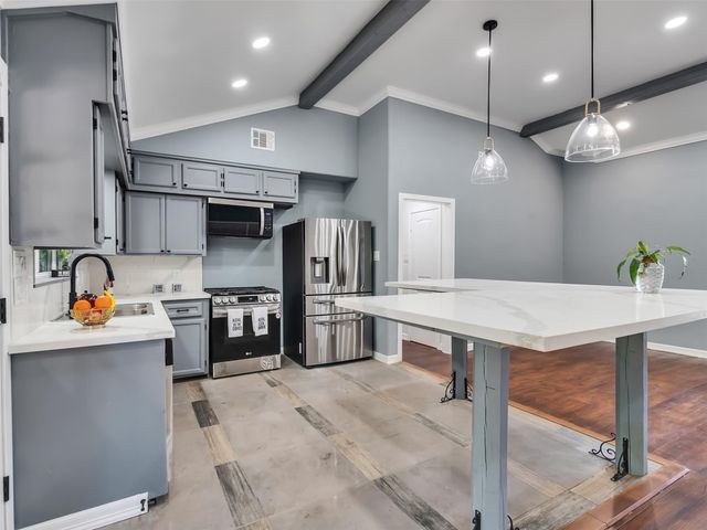 5402 Libbey Lane, Houston, TX 77092
