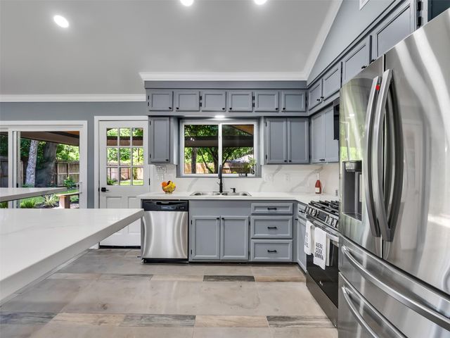 5402 Libbey Lane, Houston, TX 77092