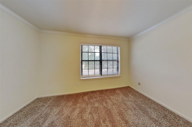 7514 Dogwood Falls Road, Houston, TX 77095