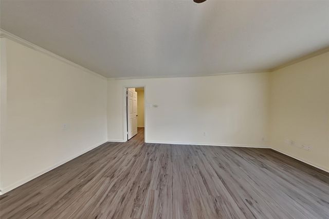 7514 Dogwood Falls Road, Houston, TX 77095