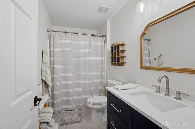 130 Wells Drive, Springboro, OH 45066