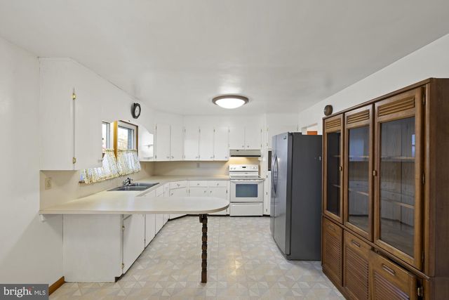 88 SOUTH ST, Hanover, PA 17331
