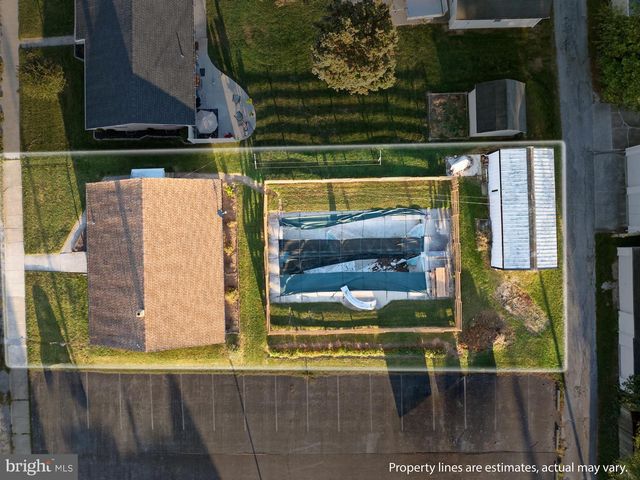 88 SOUTH ST, Hanover, PA 17331