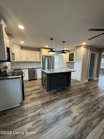 4209 Billtown Rd, Louisville, KY 40299