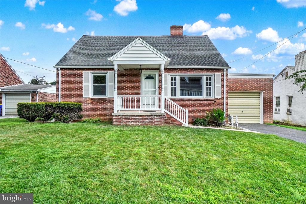 1129 RUXTON RD, York, PA 17403