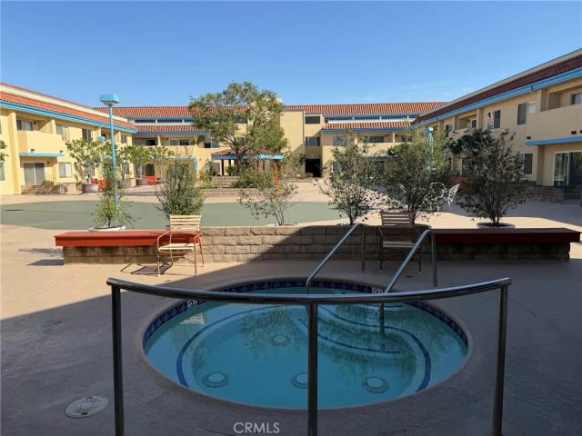 24410 Crenshaw 113, Torrance, CA 90505