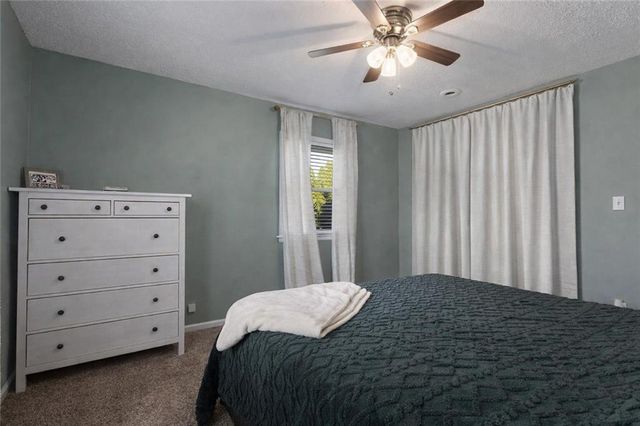 717 NE Mulberry Street, Lee's Summit, MO 64086