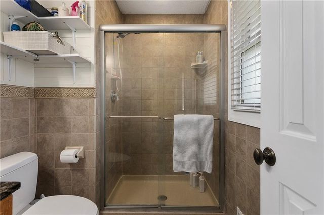 717 NE Mulberry Street, Lee's Summit, MO 64086