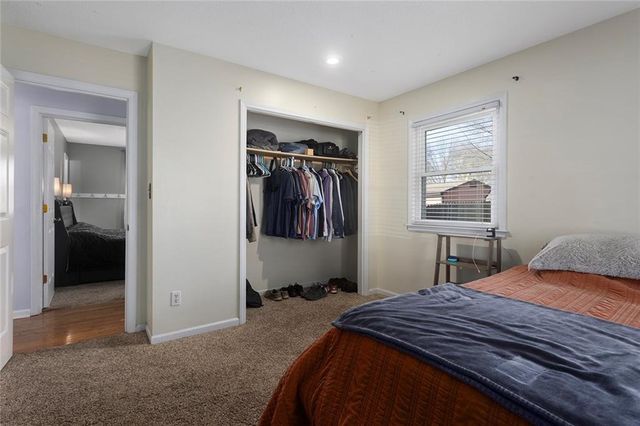 717 NE Mulberry Street, Lee's Summit, MO 64086