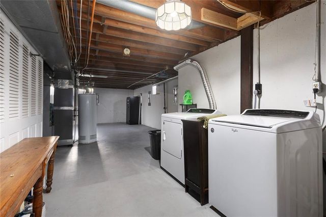 717 NE Mulberry Street, Lee's Summit, MO 64086