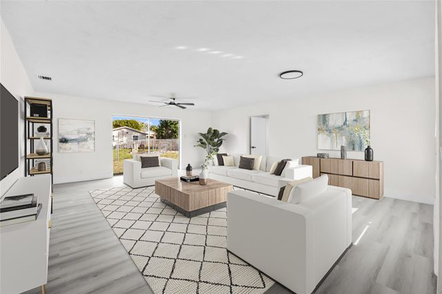 1380 W 31st Street, Riviera Beach, FL 33404