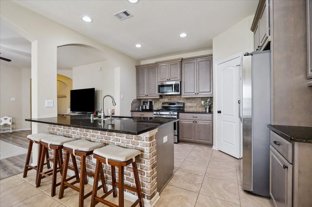 19330 S Cottonwood Green Lane, Cypress, TX 77433