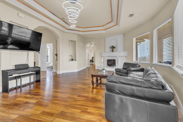 2311 Hill View Dr, El Dorado Hills, CA 95762