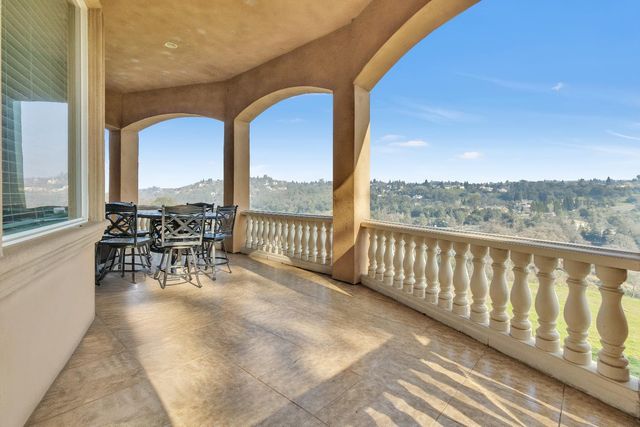 2311 Hill View Dr, El Dorado Hills, CA 95762