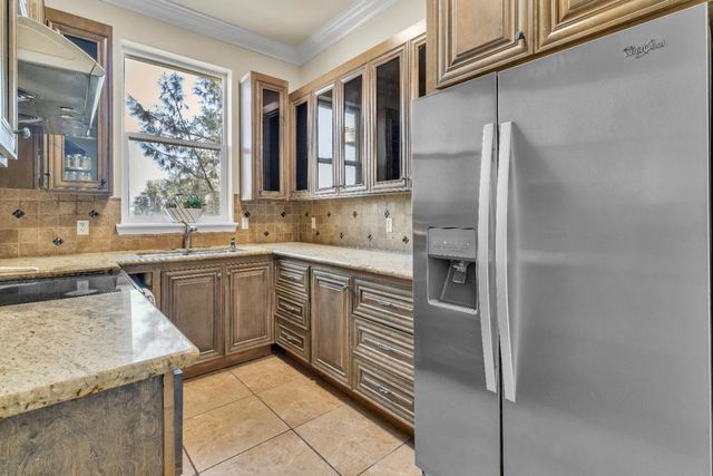 2311 Hill View Dr, El Dorado Hills, CA 95762