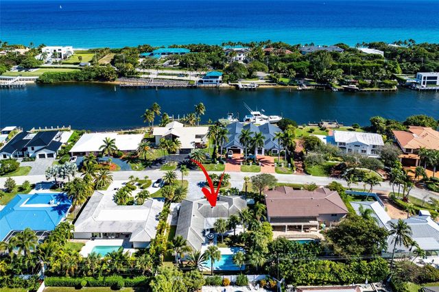 4421 NE 31st Avenue, Lighthouse Point, FL 33064