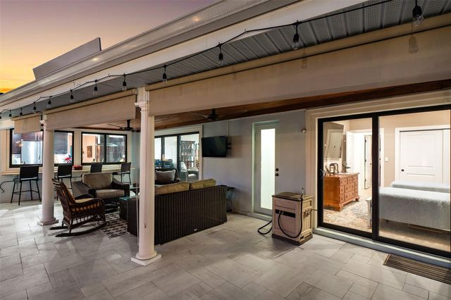 4421 NE 31st Avenue, Lighthouse Point, FL 33064