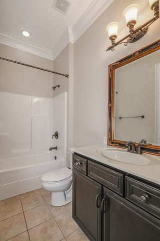 1676 Kelvington Blvd, Gallatin, TN 37066