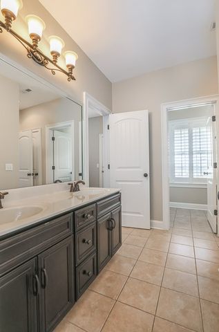 1676 Kelvington Blvd, Gallatin, TN 37066
