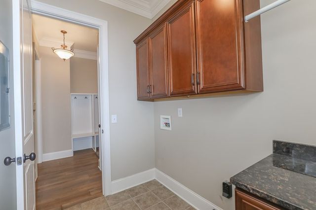 1676 Kelvington Blvd, Gallatin, TN 37066