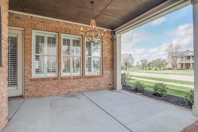 1676 Kelvington Blvd, Gallatin, TN 37066