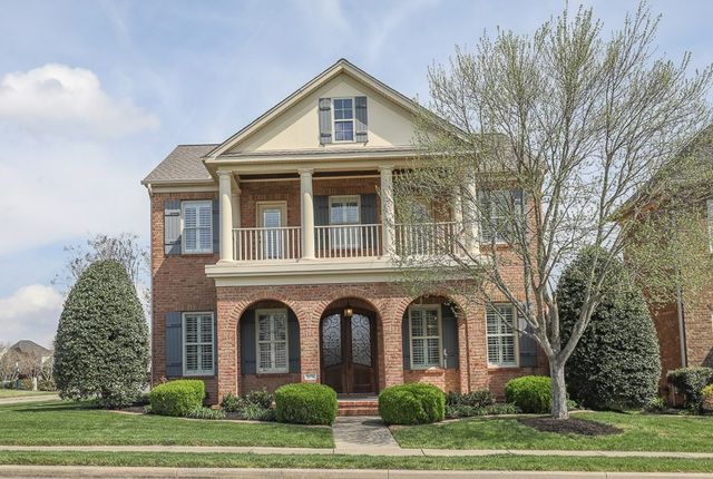 1676 Kelvington Blvd, Gallatin, TN 37066
