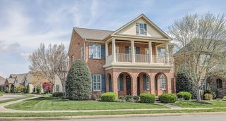 1676 Kelvington Blvd, Gallatin, TN 37066