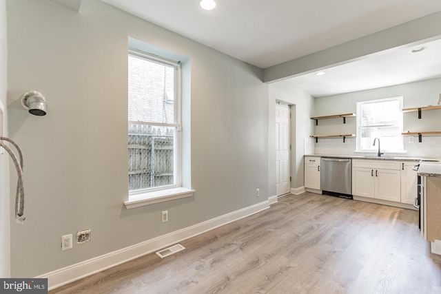 1912 FONTAIN ST, Philadelphia, PA 19121