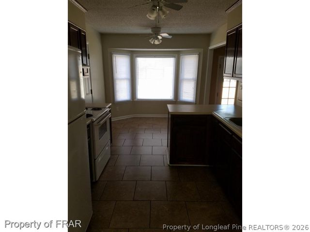 6717 Sandfield Court, Fayetteville, NC 28304