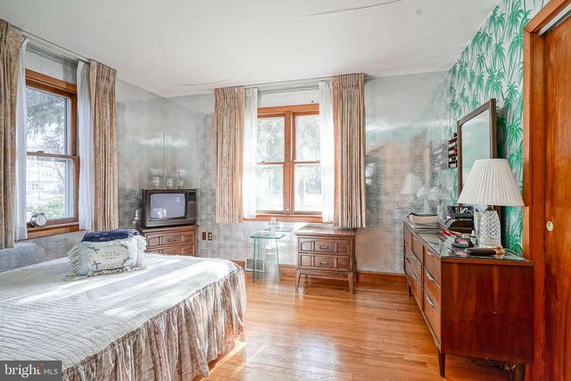 617 ELM AVE, Woodbury Heights, NJ 08097