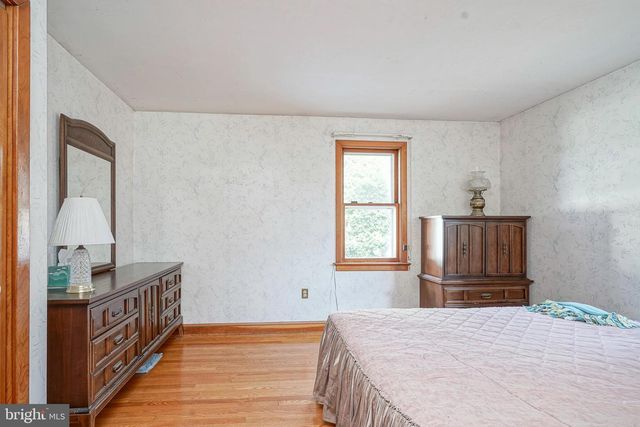 617 ELM AVE, Woodbury Heights, NJ 08097