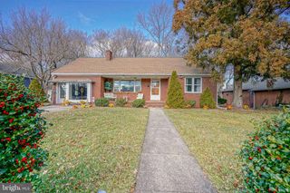 617 ELM AVE, Woodbury Heights, NJ 08097